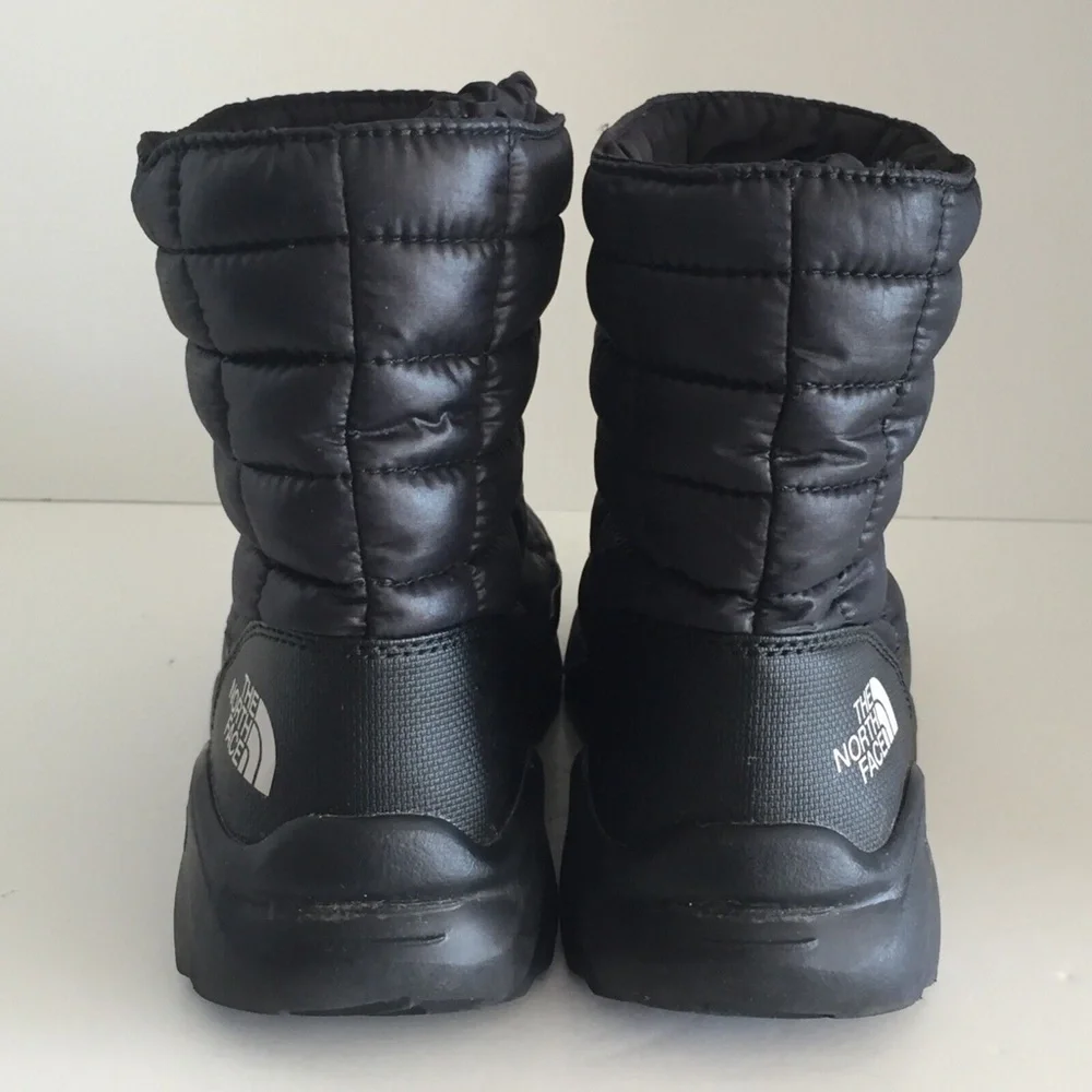 The North Face Women Thermoball Winter Ankle Boots Booties 2017 Quilted 6 EUC